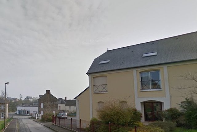 Rue de la gare &agrave; M&eacute;dr&eacute;ac