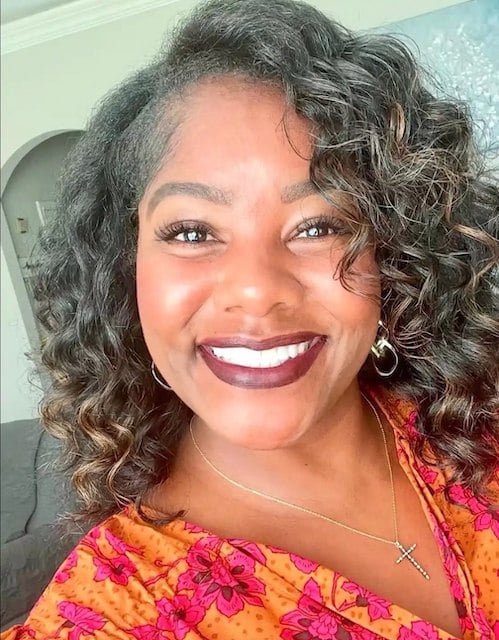 Valecia Broussard 