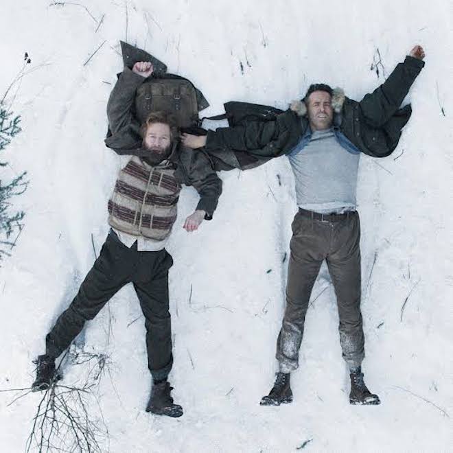 Ryan Reynolds et Kenneth Branagh dans Mayday