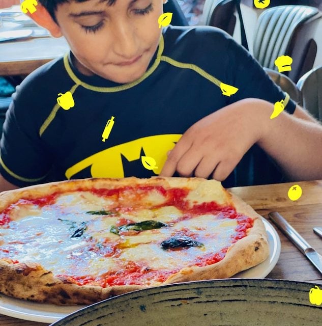 Aaray, le fils de Aparna Bangur