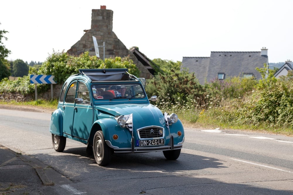 Vieille 2CV citroen