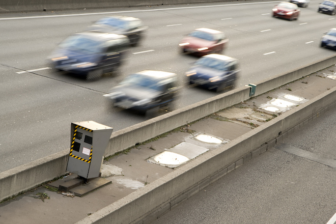 Un radar sur l'autoroute