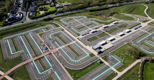 Le parc-relais de 850 places de Eynsham, près d'Oxford