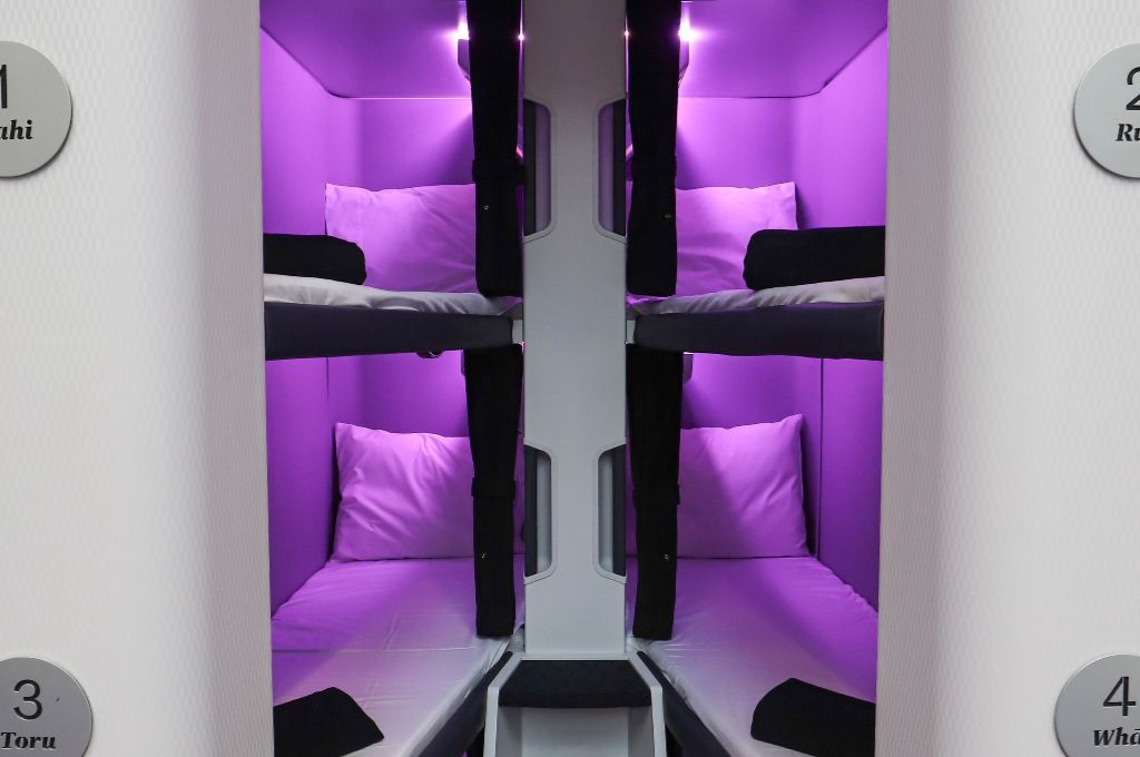 Des avions &eacute;quip&eacute;s de lits superpos&eacute;s