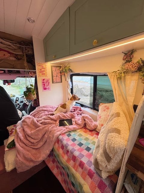 Le van am&eacute;nag&eacute; de Heidi Elliott