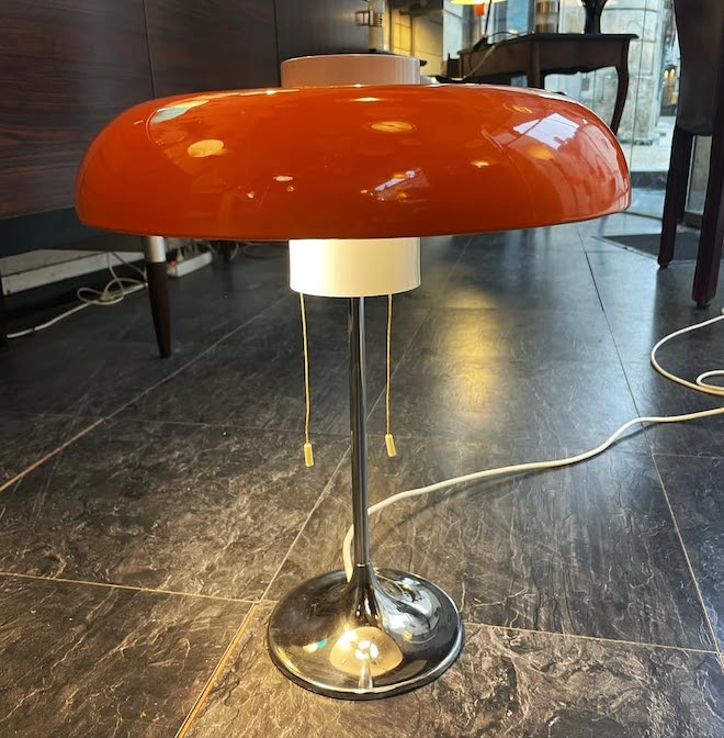 Une lampe champignon