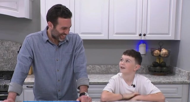 Jaxon Hinton et son père