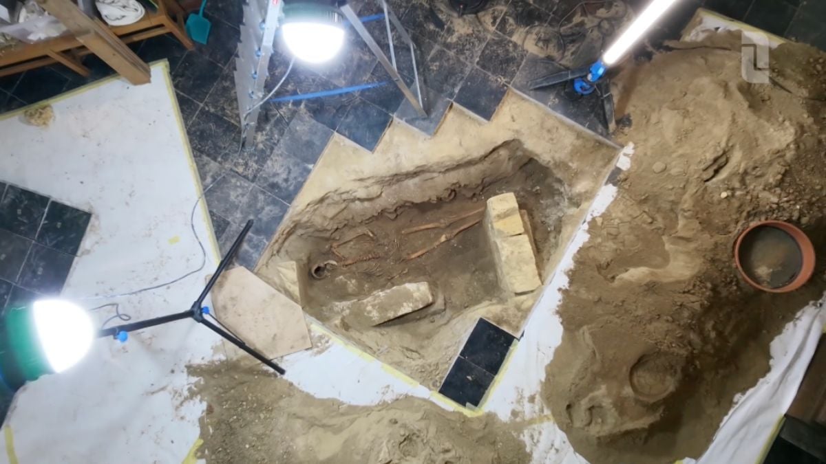 Squelette retrouv&eacute; sous l'&eacute;glise&nbsp;Saint-Pierre-et-Saint-Paul de Maastricht