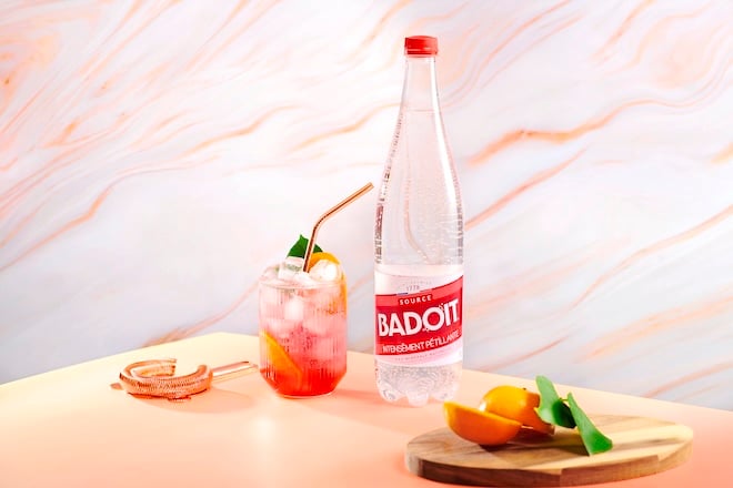spritz sans alcool et bouteille de Badoit