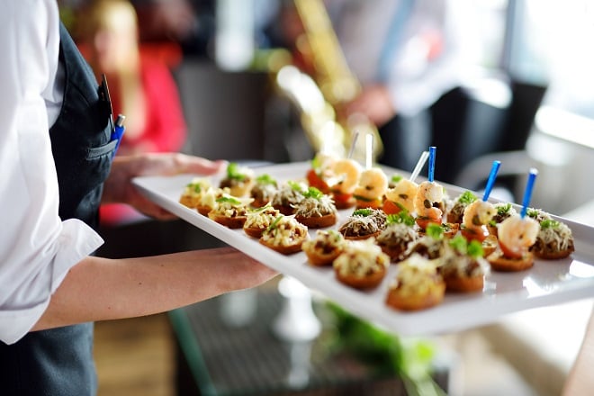 Buffet lors d'un mariage
