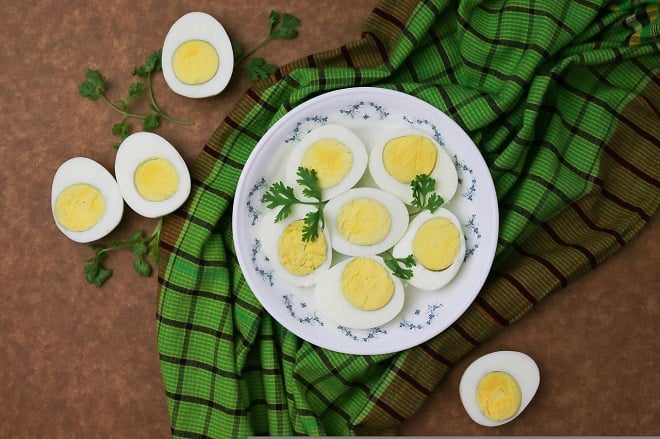 Comment cuire des œufs au plat à la perfection ? 