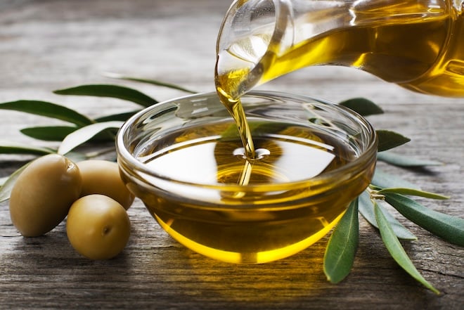 bol d'huile d'olive