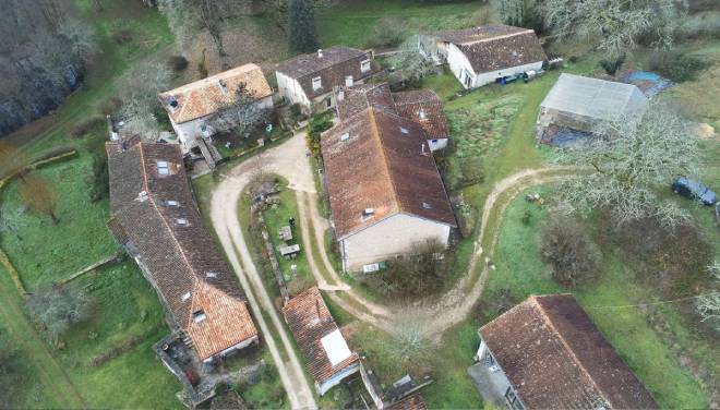 Le hameau de La Brousse vu de haut