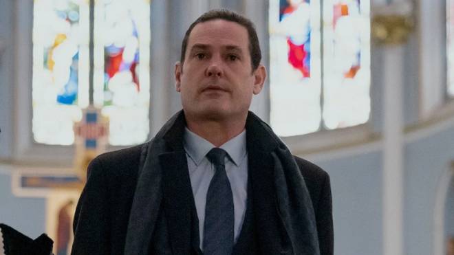 Henry Thomas dans La Chute de la maison Usher