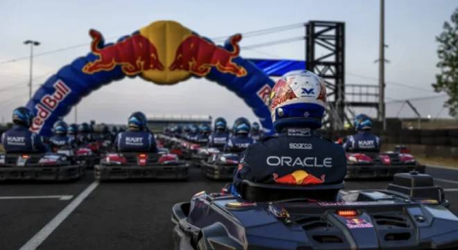D&eacute;part d'une course de karting