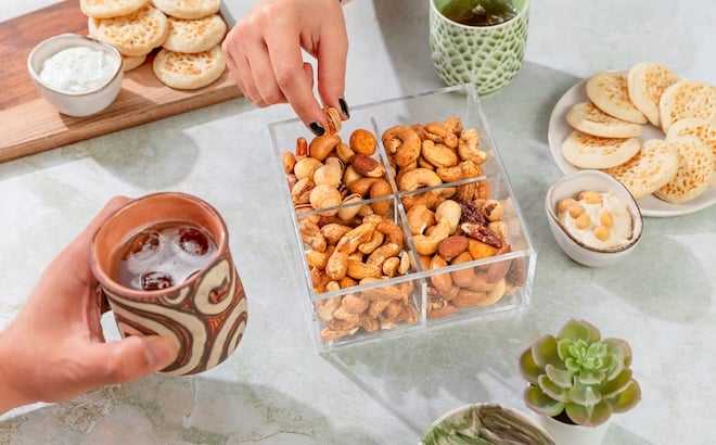 sélection de fruits à coque grillés pour l'apéro Rifai