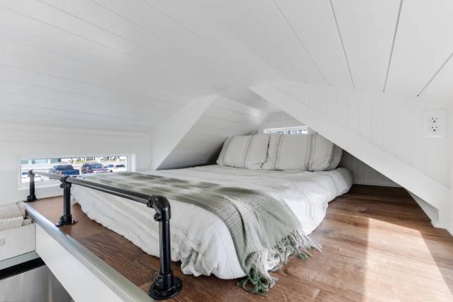 Mezzanine dans la Petite Pelican