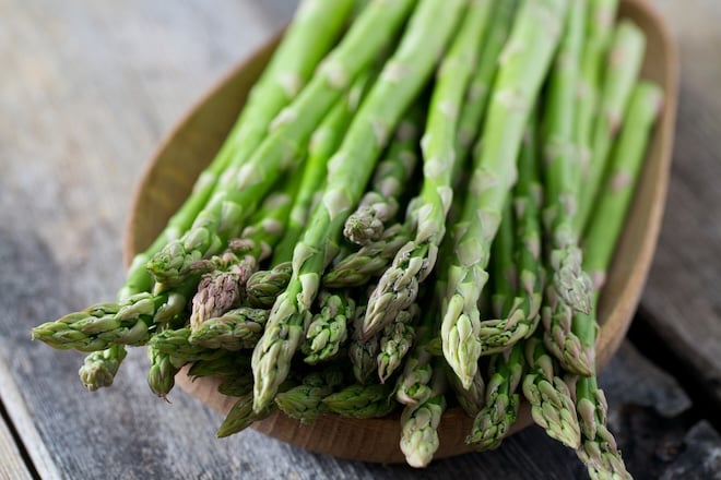 asperges vertes crues