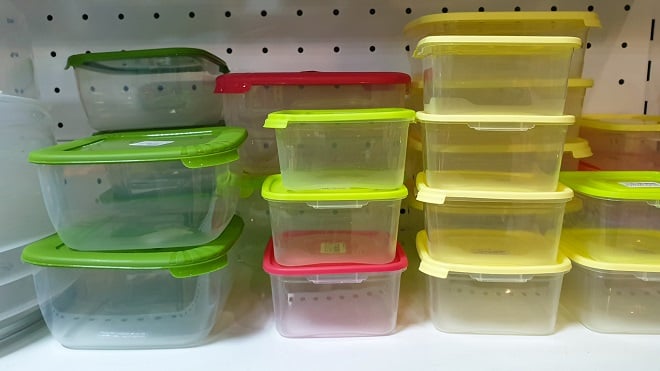Tupperwares en plastique